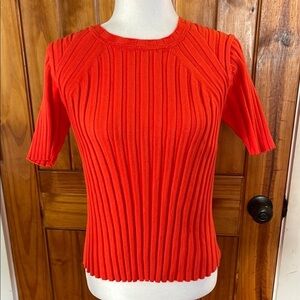 Cabi Perky Pullover Bright Orange Medium Short sleeve sweater Ribbed fitted